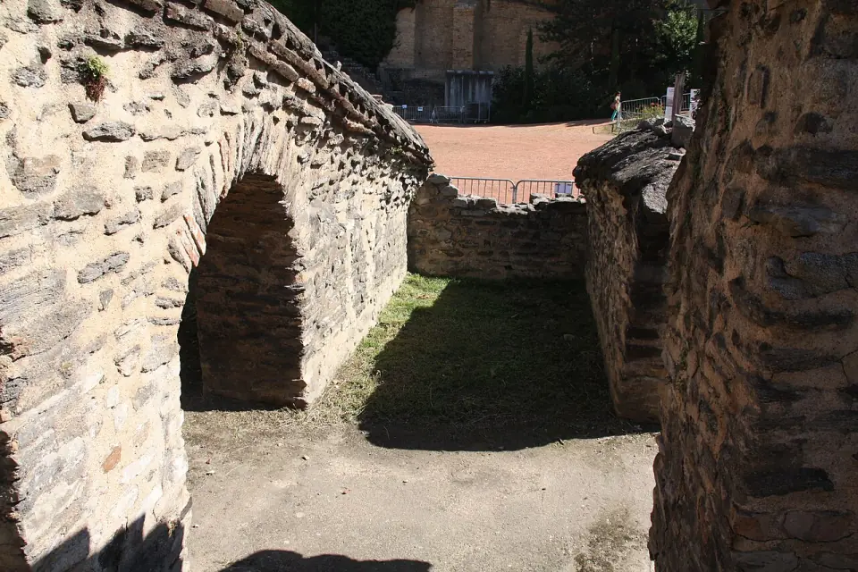 Maçonneries romaines de l'amphithéâtre lyonnais