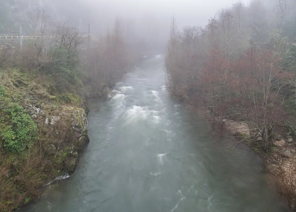 Le Lot à Banassac-Canilhac, vu depuis le pont de Montferrand, en Lozère